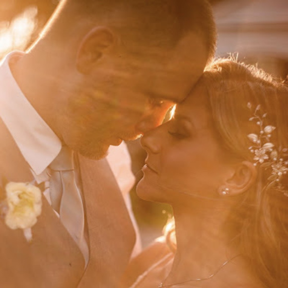 Meet your Posher, Christa - Picture 1 of 1